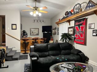 314 Renee Rd, Doniphan, NE 68832