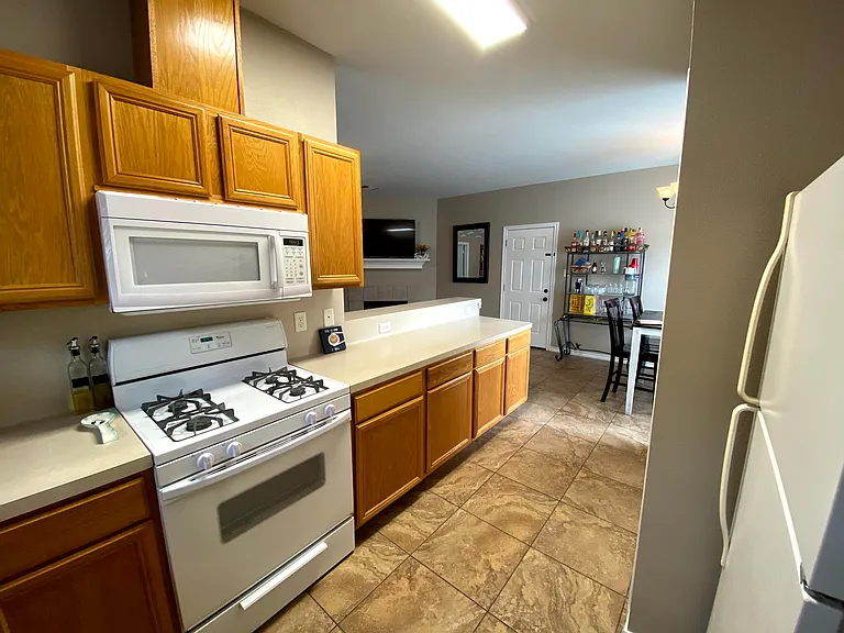1127 Welsh Ave — Photo 8