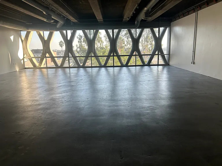 2404 Wilshire Blvd #5C — Photo 8