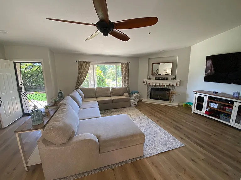 4423 Avocado Blvd — Photo 7