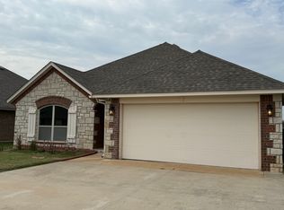 4117 NW 153rd St, Edmond, OK 73013