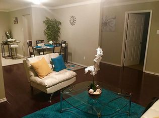 10907 Long Gate Dr, Houston, TX 77047