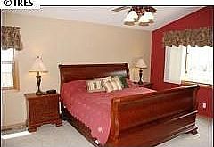 3rd image of 8021 Fox Hill Dr
