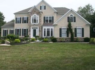 1 Modesto Ln, Chalfont, PA 18914
