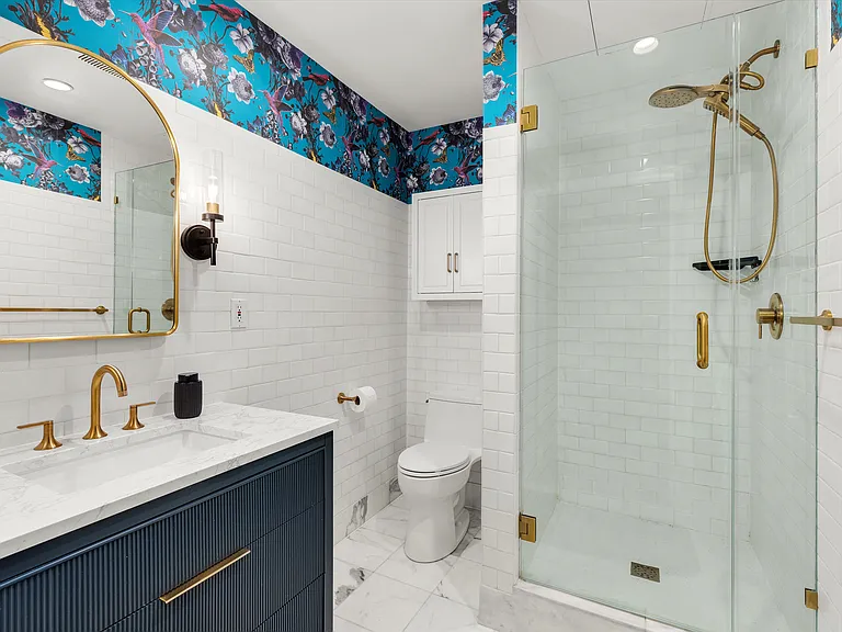 19 Warren St #2W — Photo 9