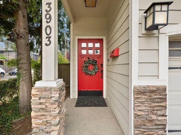3903 SE Crystal Springs Blvd, Portland, OR 97202
