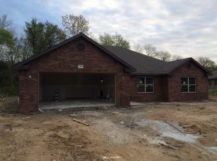 2305 Kelly Lynn Pl, Fayetteville, AR 72701