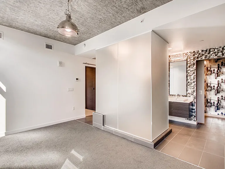 100 W Portland St #408 — Photo 8