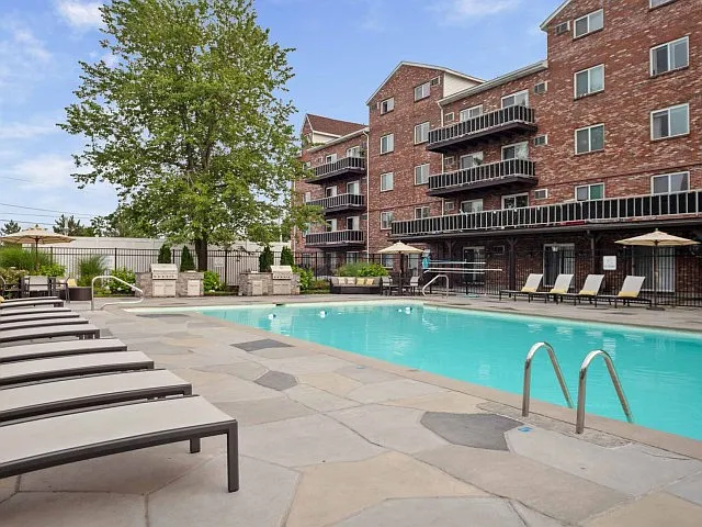 Northgate Apartments — Photo 4