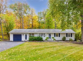 169 Straub Rd, Rochester, NY 14626