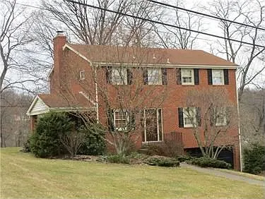 2348 Willowbrook Rd photo 1