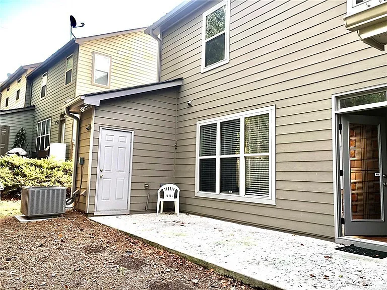 1187 Kendrew Pass — Photo 26