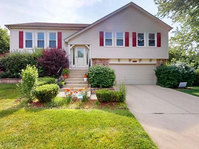 1005 N Dovington Dr, Hoffman Estates, IL, 60169
