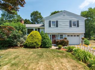 28 Greenleaf Cir, Framingham, MA 01701
