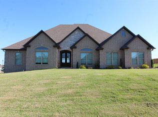 1 Hill Home Dr, Paragould, AR 72450
