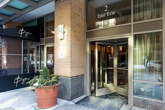 2 bed, 905 sqft, $3,000 — Photo 1