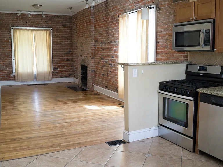3015 N Williams St — Photo 10