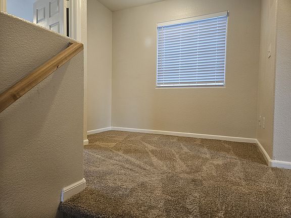 5th image of 9557 Madsen Glen Ct
