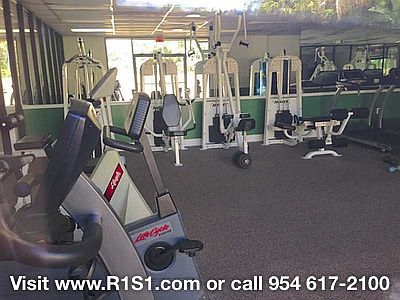 3rd image of 4235 N University Dr APT 304