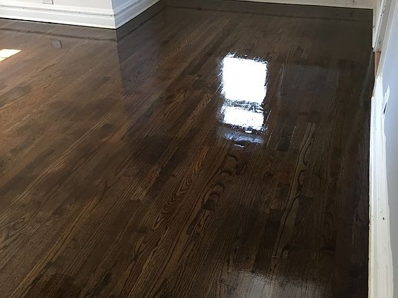 3rd image of 1331 N Ash St #2