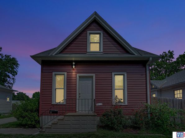3226 Orchard St, Lincoln, NE 68503