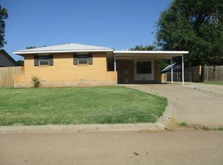 2220 NW 40th St, Lawton, OK 73505