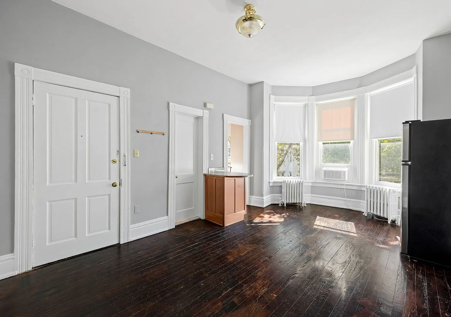 1206 Park Ave — Photo 4