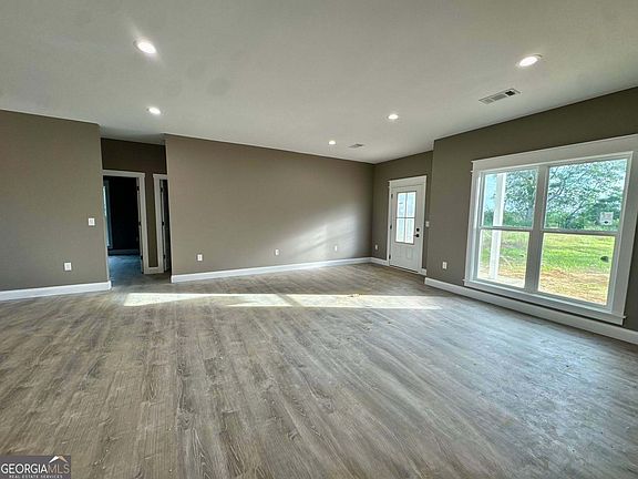 3rd image of 1229 Mark Wood Rd