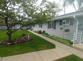 5250 Green Meadow Rd, Kalamazoo, MI 49009