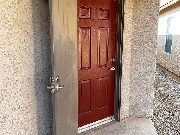 3294 W Treece Pl — Photo 3