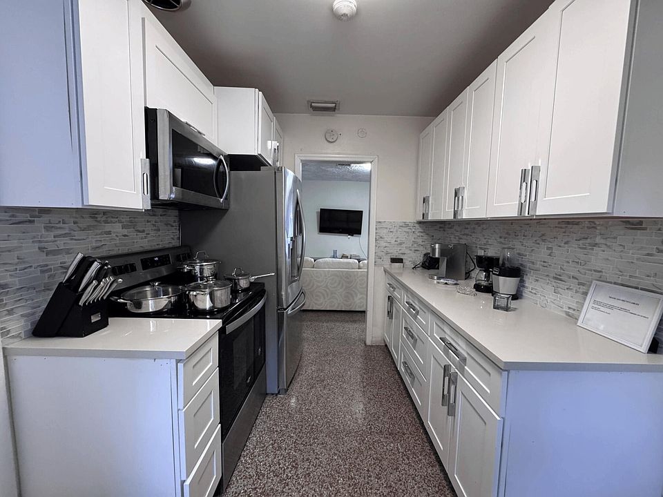 1st image of 2040 E Hillsboro Blvd #3