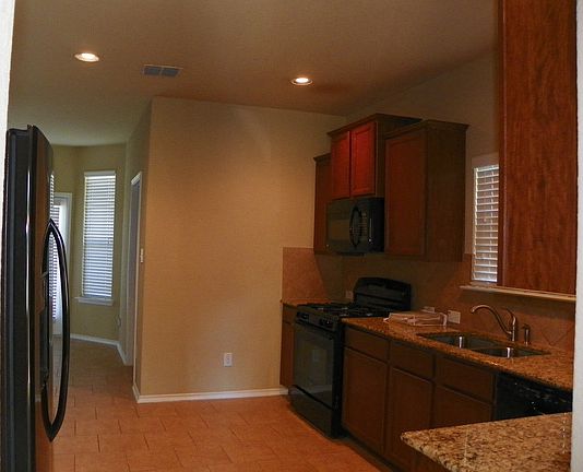 3rd image of 12109 Sugarberry Way