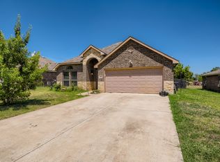 803 Huddleston Ct, Seagoville, TX 75159