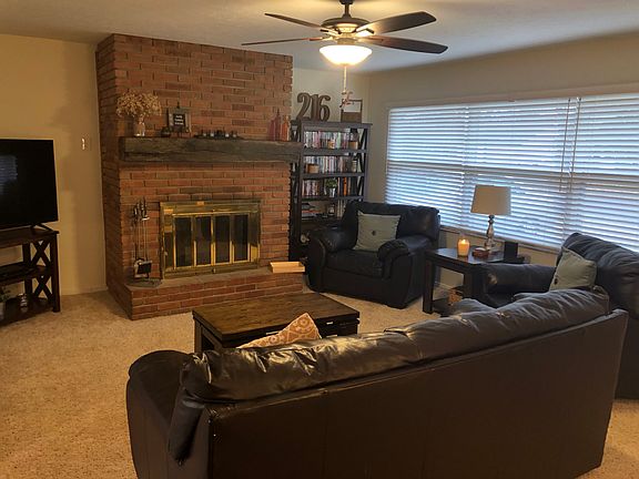 4th image of 385 Race St