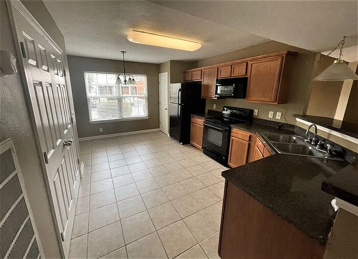 3164 Prater Ct — Photo 6