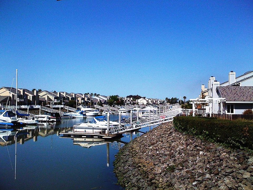 Marina Park Neighborhood