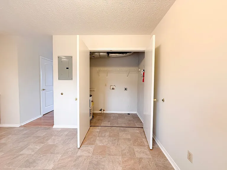1310 Shipley Rd — Photo 12