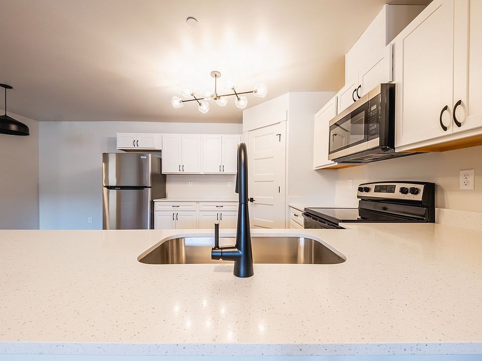1st image of 426 Cobalt Dr Unit 203