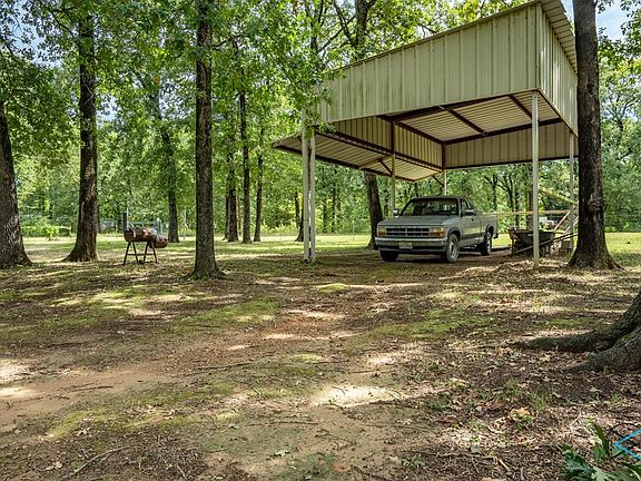 3rd image of 4830 State Highway 274