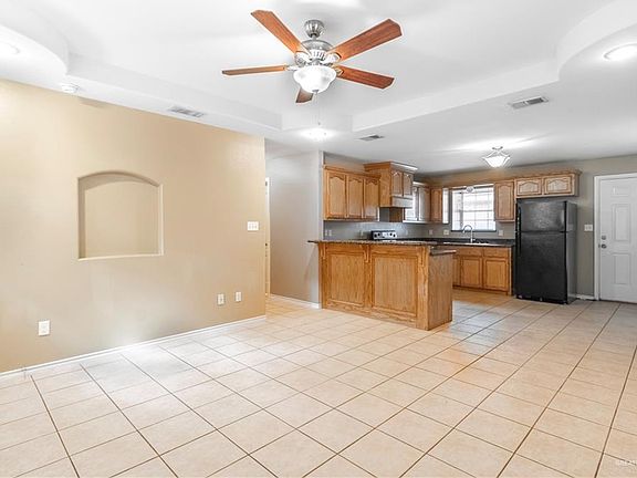 4th image of 1614 W Portales Dr