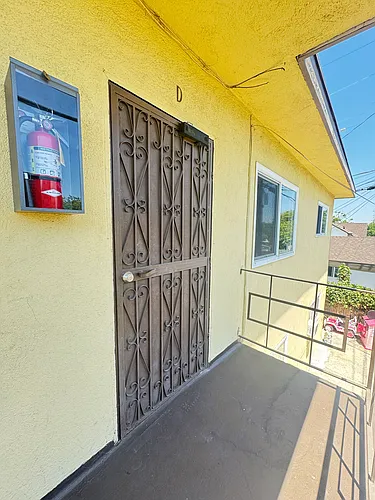 8180 California Ave #D Photo 1 8180 California Ave #D Photo 1