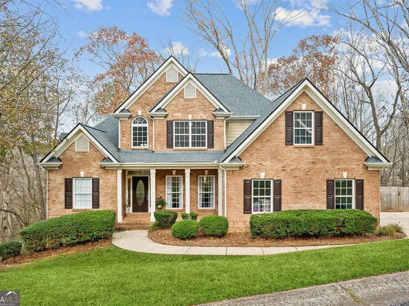 4713 Plantation Dr, Flowery Branch, GA 30542
