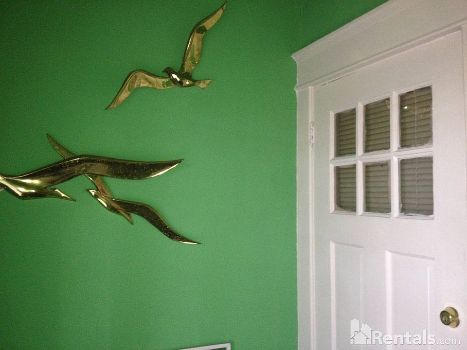 2nd image of 3855 W Forest Park Ave APT 2