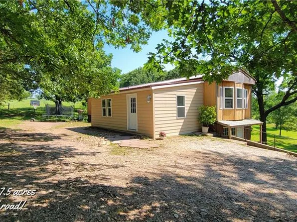 26284 Highway Oo, Warsaw, MO 65355