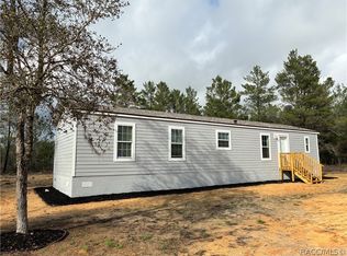 544 Main Rd, Interlachen, FL 32148