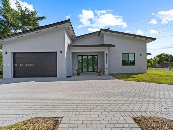 22451 SW 118th Ave, Goulds, FL 33170