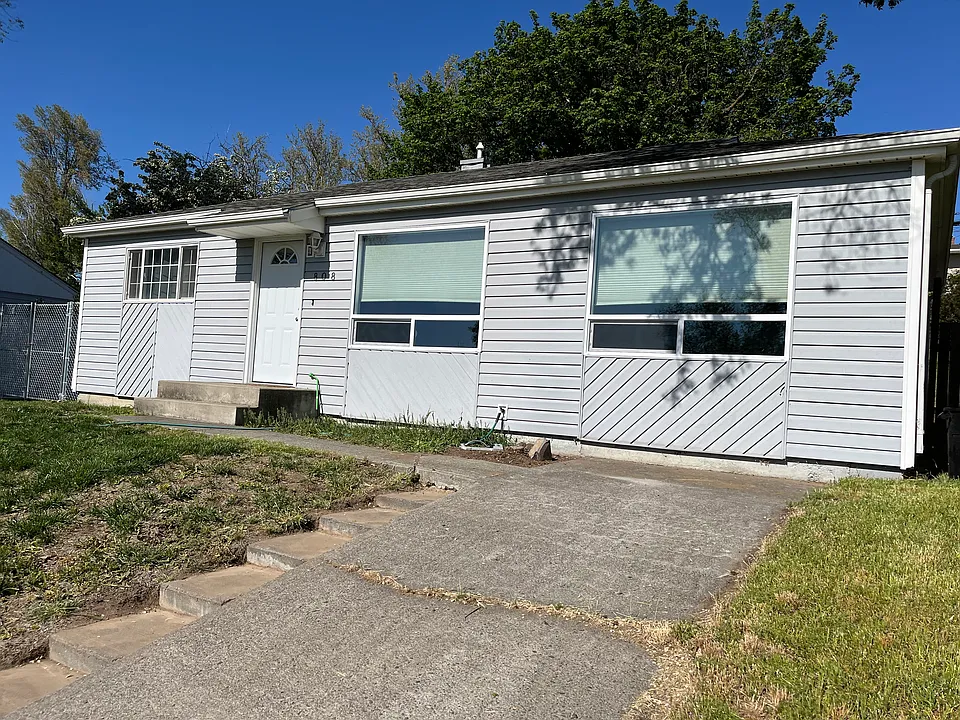 808 SW 30th St