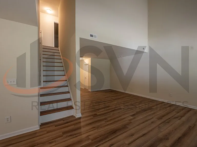 311 Weeping Willow Dr — Photo 4
