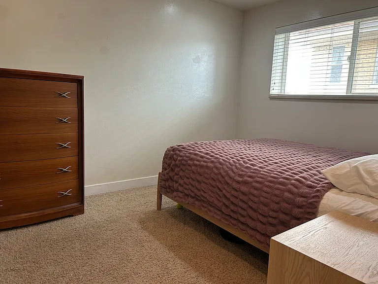 1000 E Center St #16 — Photo 10
