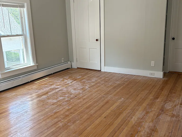 301 Maine St #2 — Photo 7